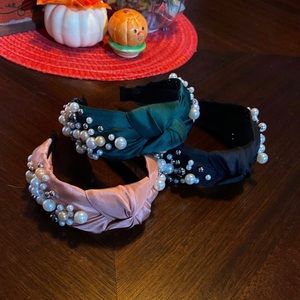 Pearl headed knotted headband